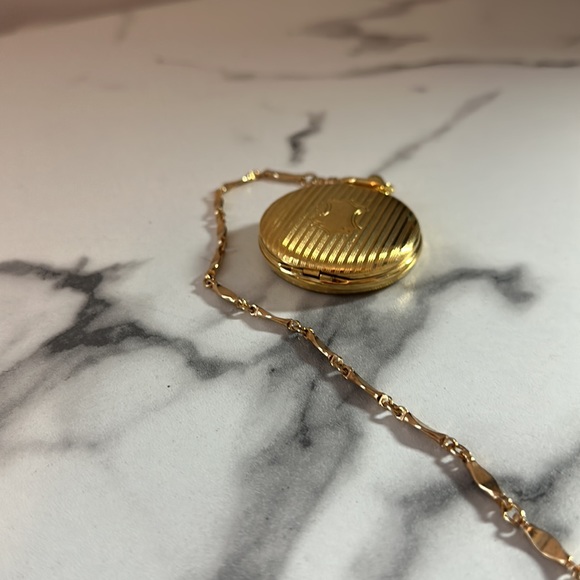 2- Goldtone Pocket watches- colibri and no brand - Picture 11 of 17